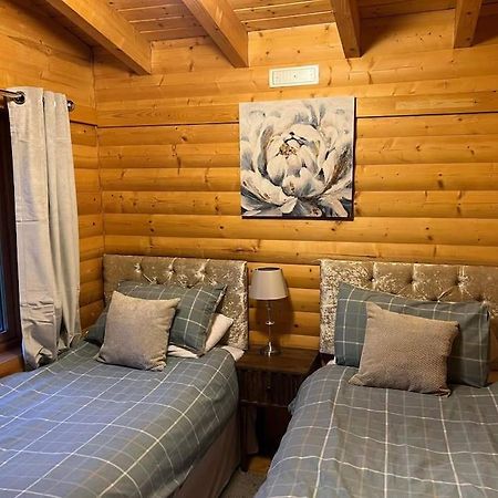 Riverside Lodge In Killiecrankie Bridge of Tilt Экстерьер фото
